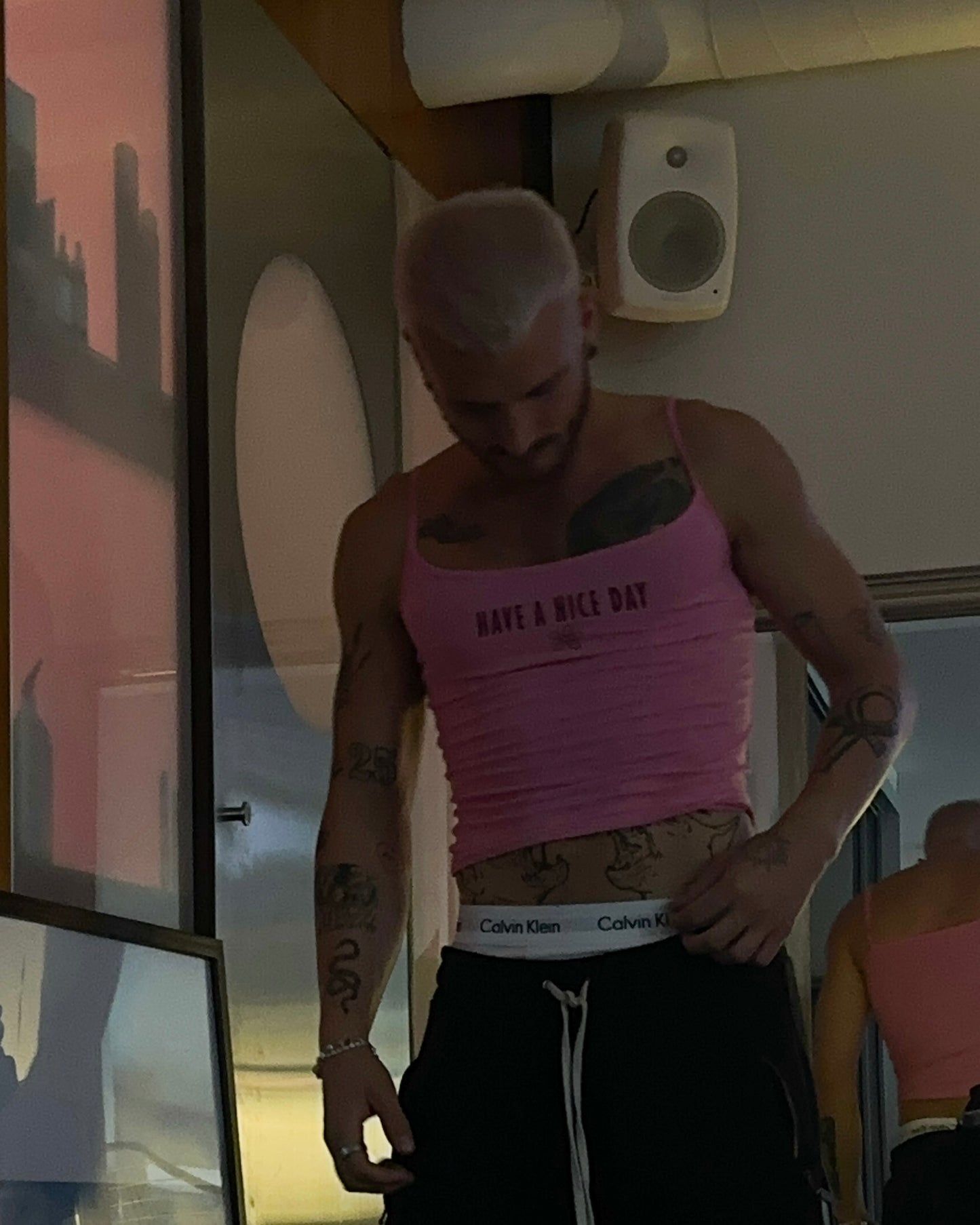 CROP TOP - HOT PINK