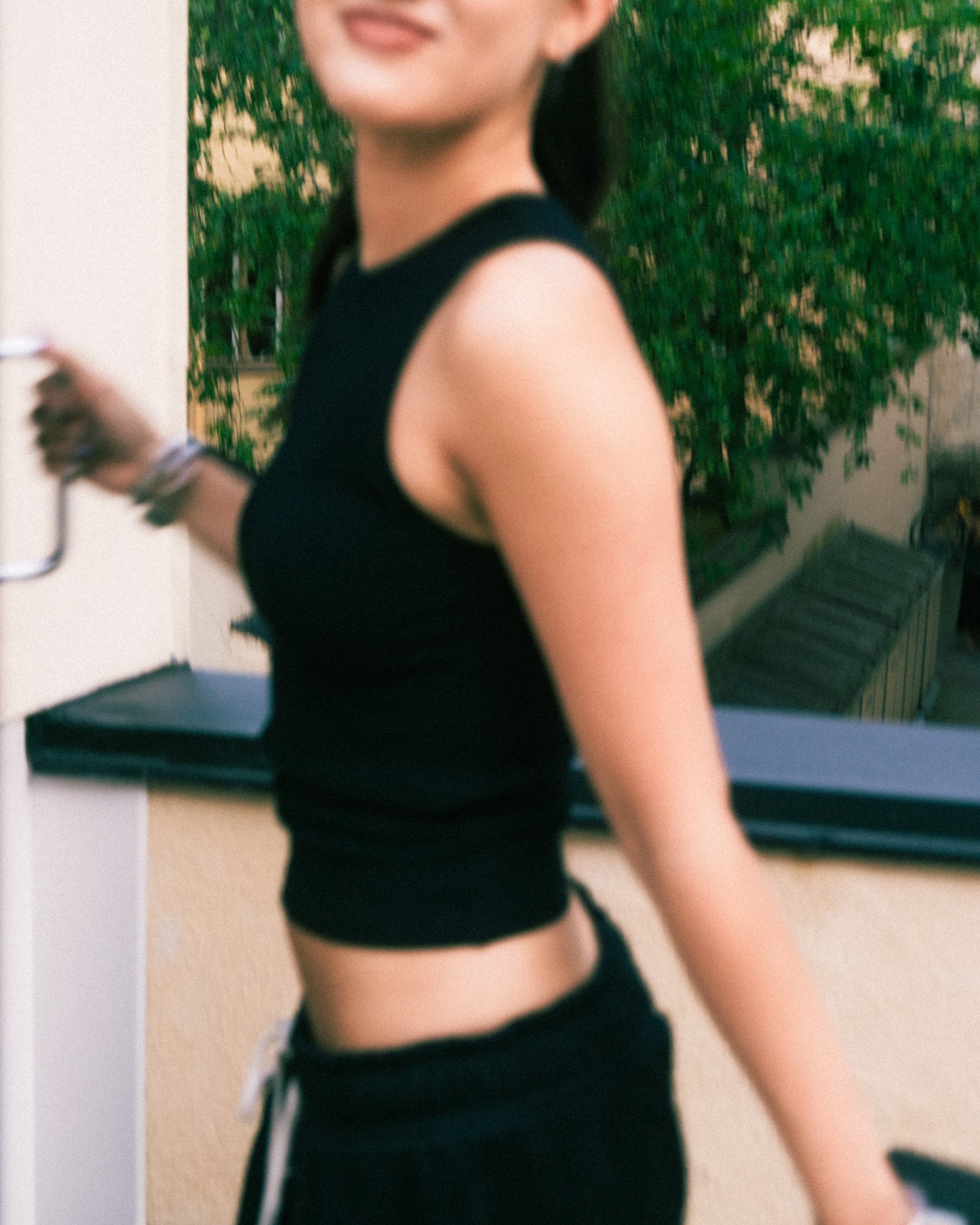 WOMEN'S TANK TOP - BLACK