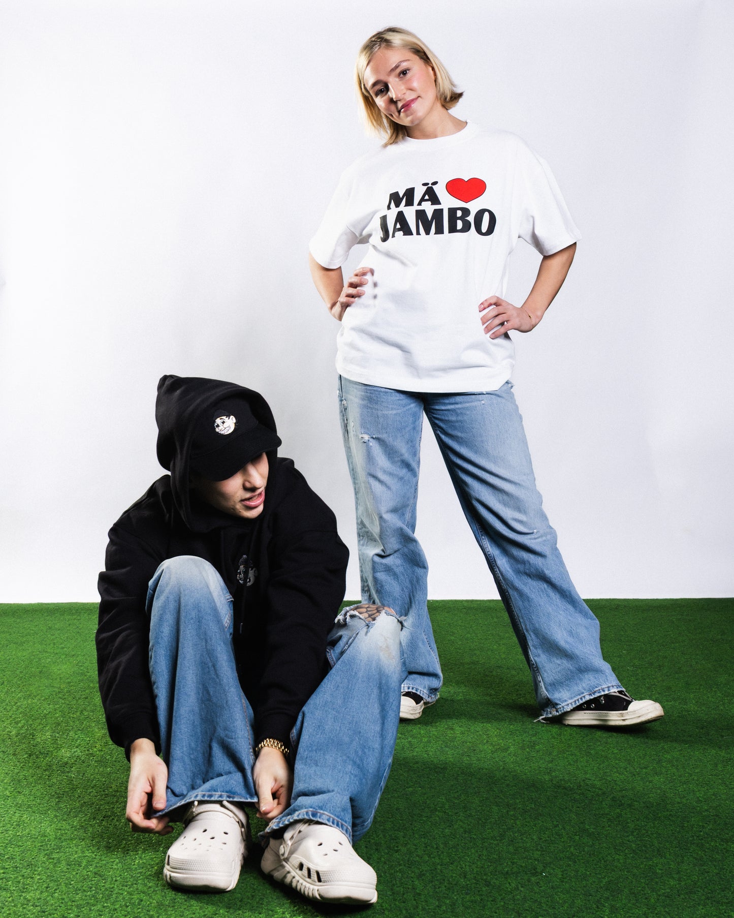 MÄ ❤️ JAMBO T-PAITA
