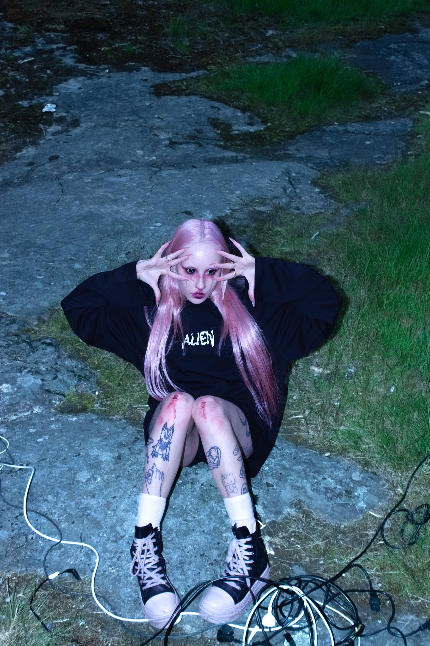 "ALIEN" longsleeve - musta